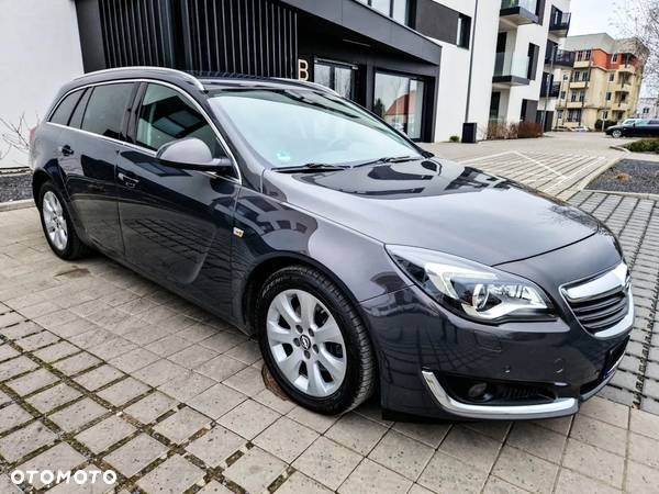 Opel Insignia Sports Tourer 2.0 Diesel Exclusive - 2