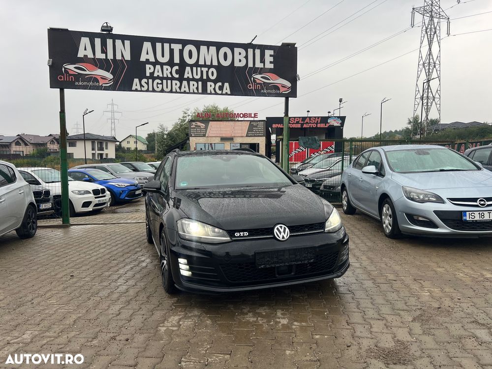 VOLKSWAGEN GOLF - COMBI