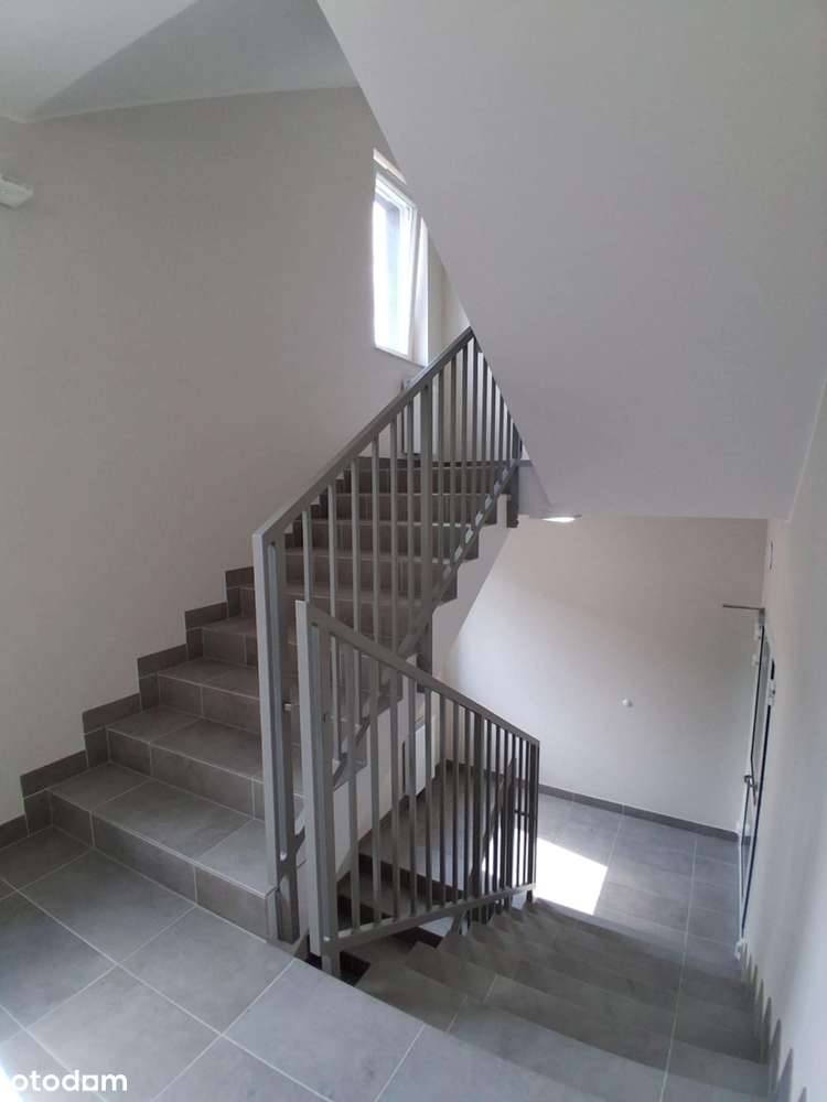 ul. Jodłowa/nowy budynek/2p./winda/balkon/MP i KL-6