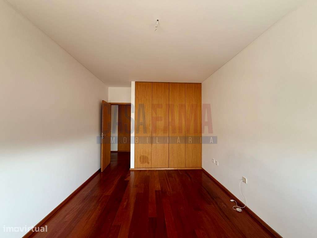 Apartamento T2 em Ribeirão - Vila Nova de Famalicão-9