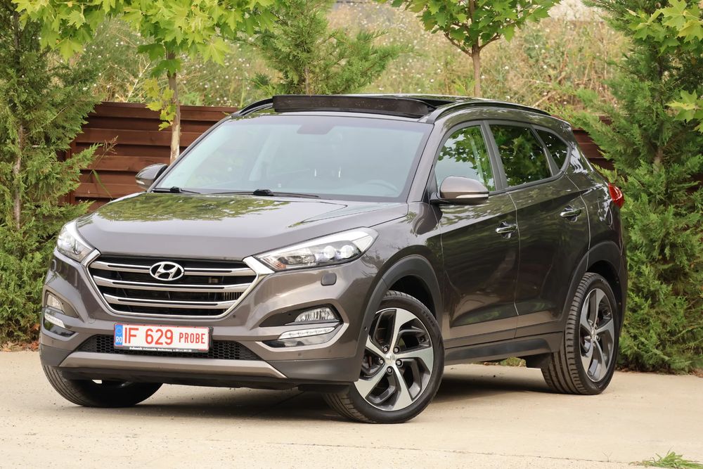 Hyundai Tucson III [2015 - 2020] 2.0 CRDI 4WD Automatik 25 Jahre 2016