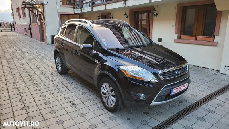 Ford Kuga 2.0 TDCi Titanium - 38