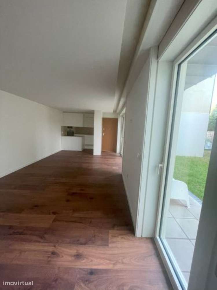 APARTAMENTO T1, com JARDIM no centro do Porto - Grande imagem: 4/22