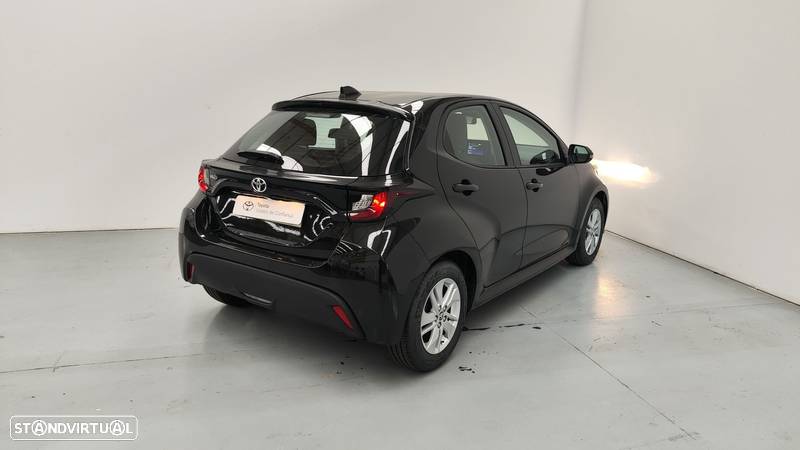 Toyota Yaris 1.0 VVT-i Comfort Plus - 4