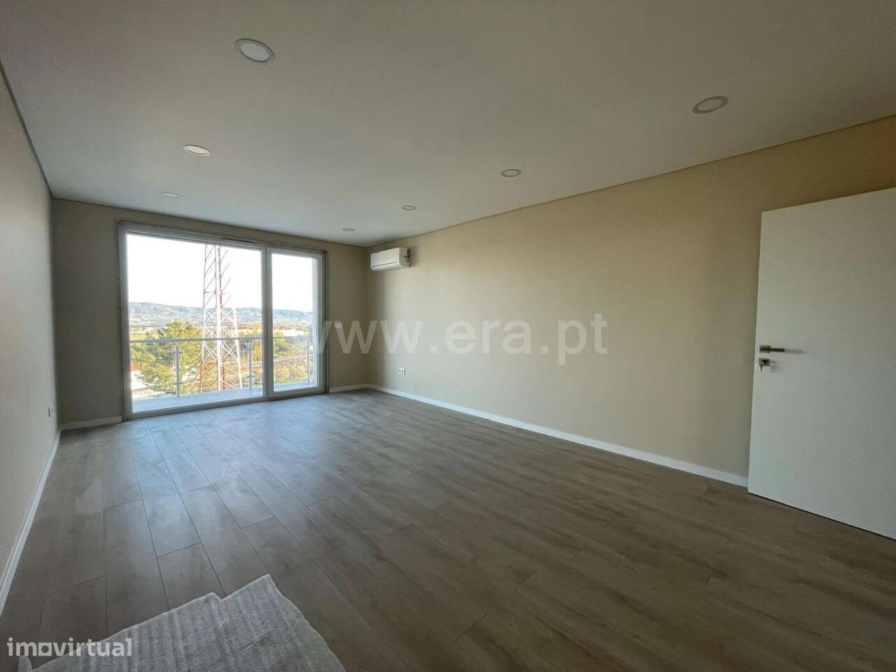 Duplex T2 / Covilhã, Covilhã - Grande imagem: 2/18