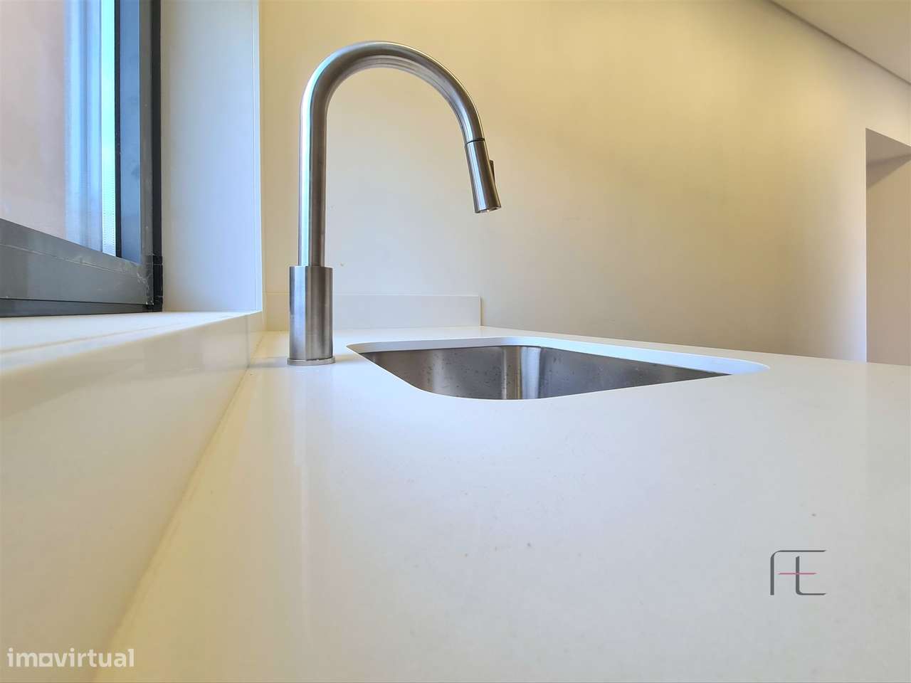 T3 com Terraço, pronto habitar, centro Espinho - Grande imagem: 5/26