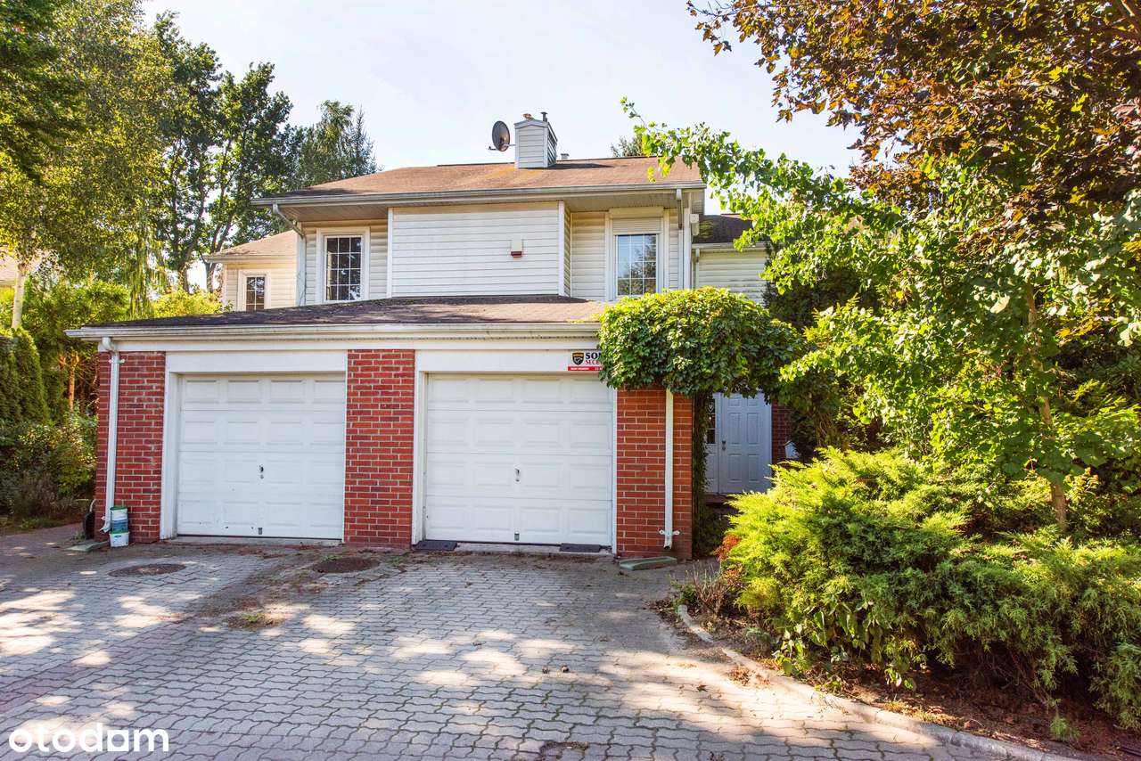 Dom w Piasecznie na osiedlu z basenem-15