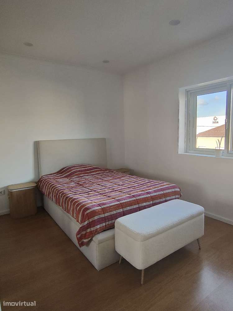 Apartamento T2+1 c/lugar garagem em Oliveira do Douro-14