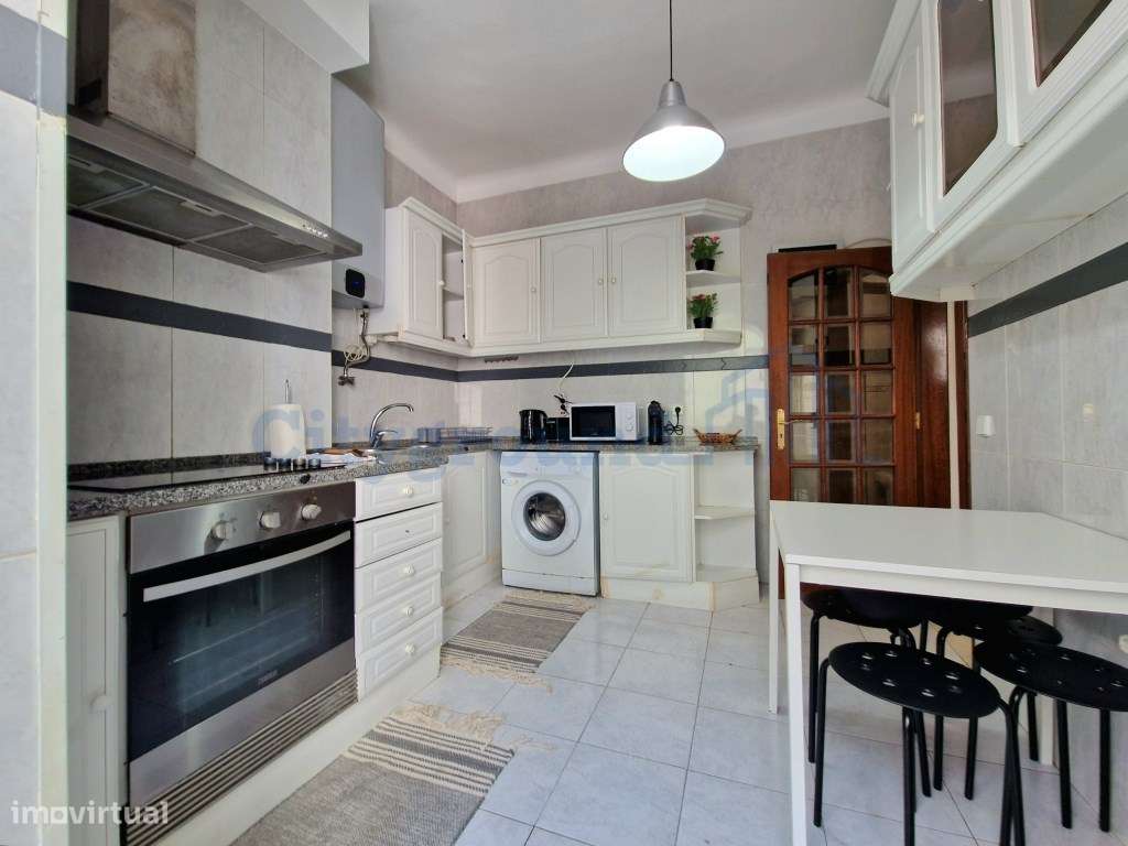 Apartamento T2+1 no centro de Moscavide-17