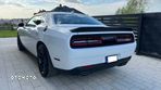 Dodge Challenger 5.7 R/T - 12