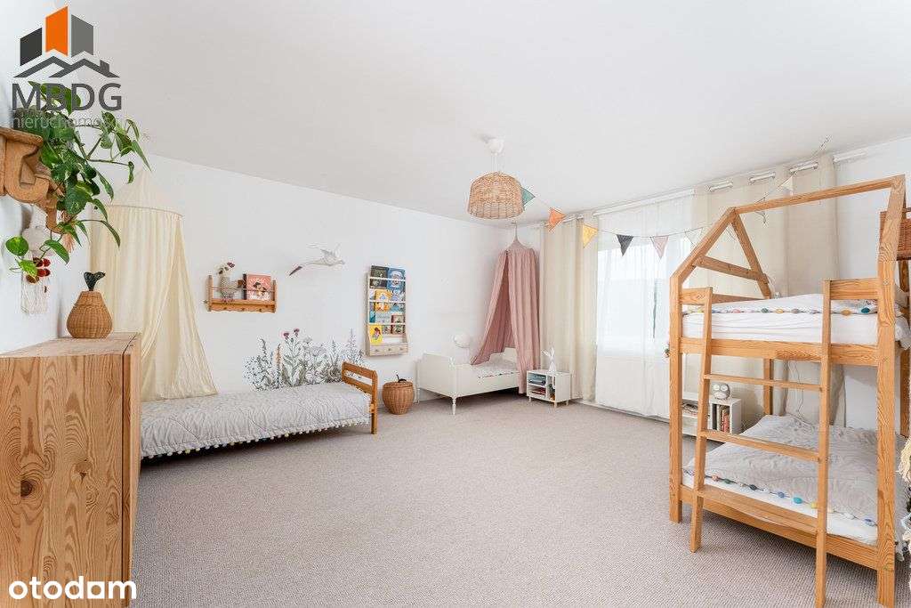 Dom z panoramicznym widokiem–Niegoszowice-4