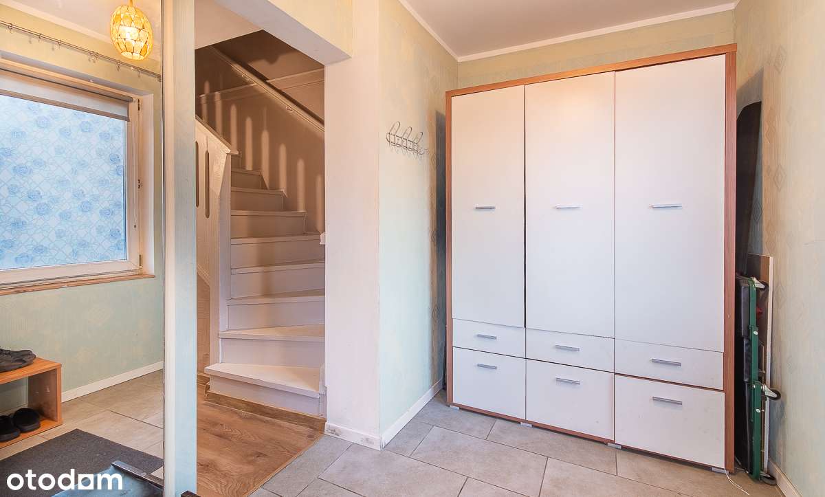 Piaski - dom w cenie mieszkania w spokojnym miejscu-1