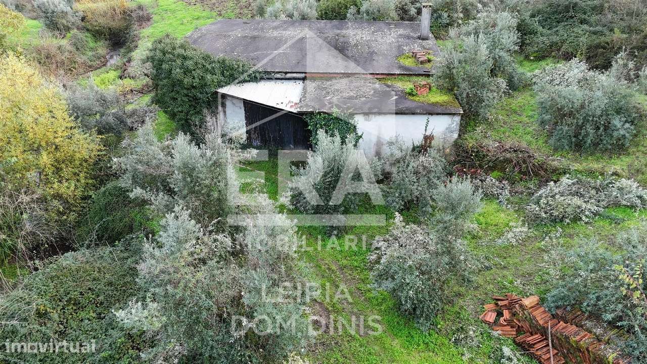 Imóvel Comercial com Acesso Fácil em Ferreira do Zêzere - Grande imagem: 5/8
