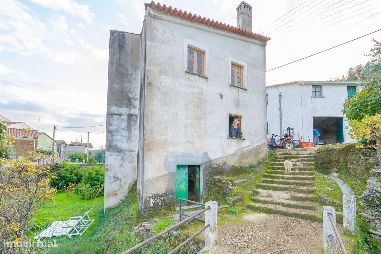 OPORTUNIDADE ÚNICA: Moradia T3 À BEIRA RIO C/ Potencial Imenso - Grande imagem: 5/18