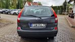 Nissan Almera Tino 1.8 Visia - 10