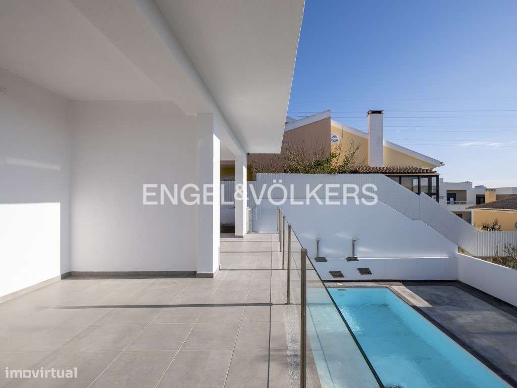 Excelente Moradia com piscina na Sobreda - Grande imagem: 4/35