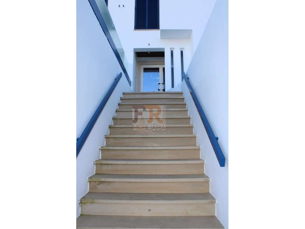 Apartamento T2 com Terraço! Urbanização Portais Arrábida, Palmela-35