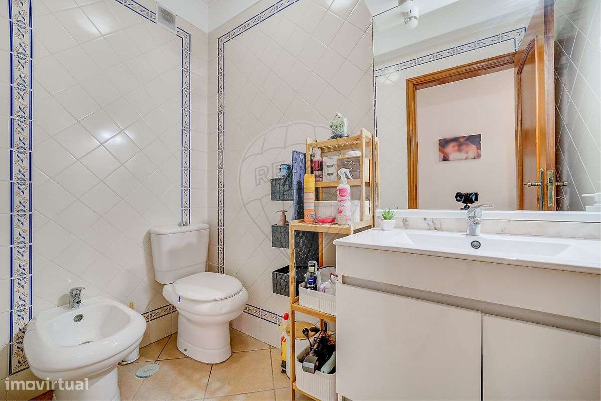Apartamento T3 para venda na Quinta do Conde-17