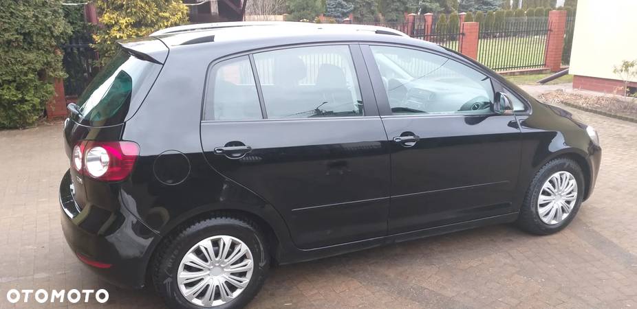 Volkswagen Golf Plus 1.6 TDI Comfortline - 1