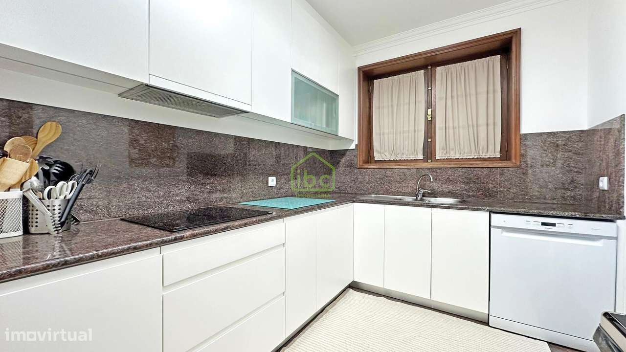 Moradia T4 Renovada na Póvoa de Varzim - Grande imagem: 4/27