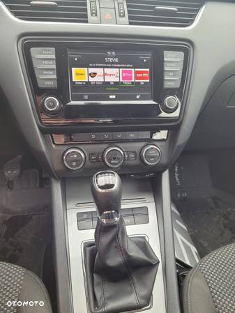 Skoda Octavia 1.8 TSI Ambition - 34