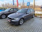 BMW Seria 3 320i Touring Aut. - 1