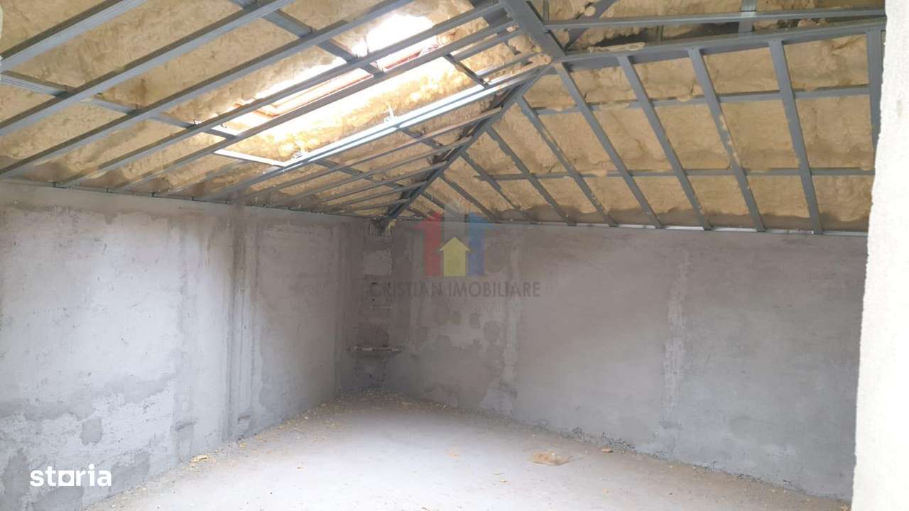 Conac Boieresc P+1 Ultracentral 695mp construiti, teren 466 mp pe colt - Imagine principală: 5/20