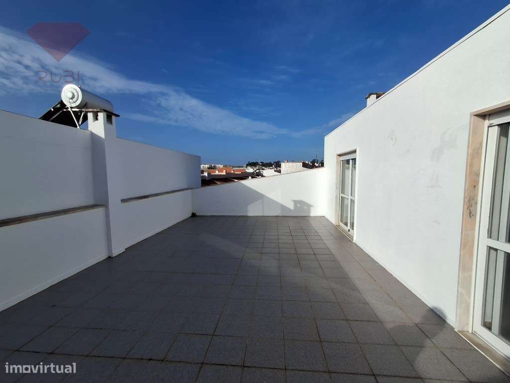 Moradia T4 à venda na Cotovia - Sesimbra-7