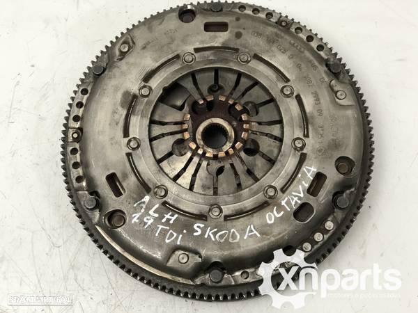 Volante Bi-massa Usado SKODA OCTAVIA I (1U2) 1.9 TDI | 09.96 - 03.10 REF. MOTOR... - 2