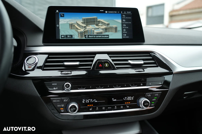 BMW Seria 5 520i AT - 19