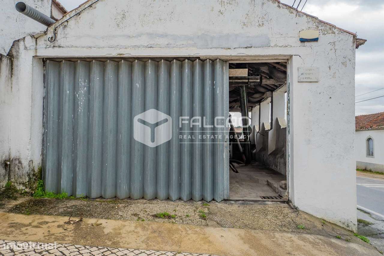 Armazém  Venda em Almoster,Santarém - Grande imagem: 3/31