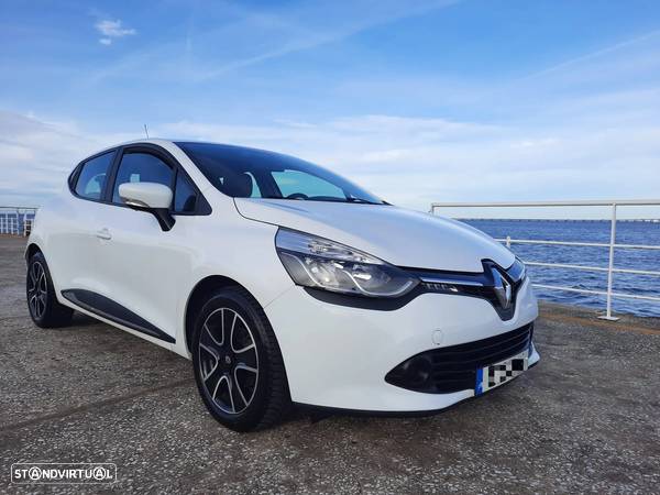 Renault Clio 0.9 TCE Dynamique S - 10