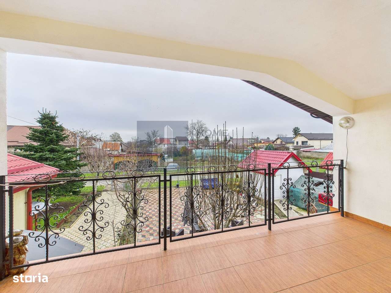 Casă de vânzare în Clinceni – 4 camere, panouri fotovoltaice - Imagine principală: 5/20