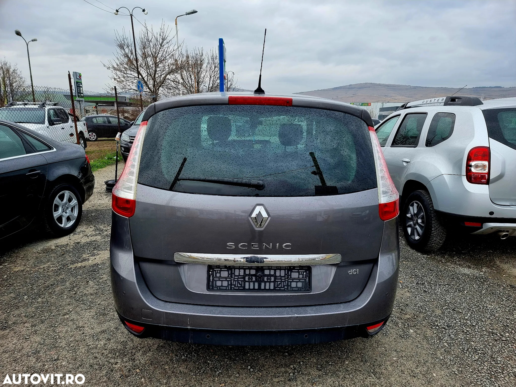 Renault Grand Scenic dCi 110 LIMITED - 4