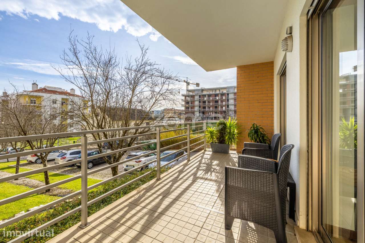 Apartamento T2 No Edificio Eden Leiria