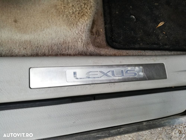 Ornament dreapta spate prag interior Lexus RX 350 An 2003 2004 2005 2006 2007 2008, luminat LED - 1