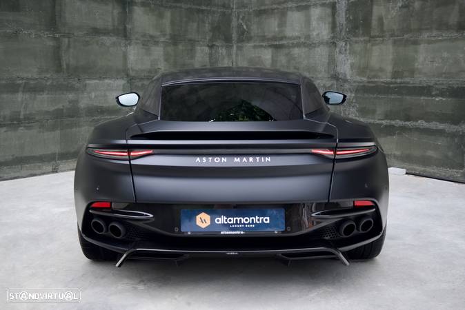 Aston Martin DBS Coupe Superleggera - 6