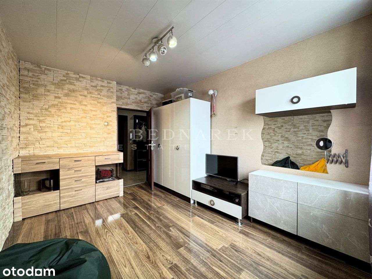 Tychy mieszkanie 4 pokojowe 370 000 zł-9