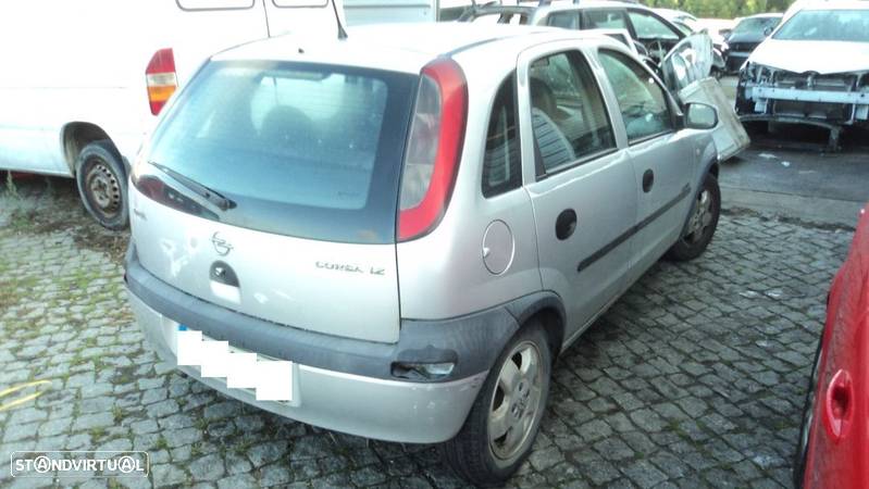 Opel Corsa C 1.2 5P 2002 - Para Peças - 8