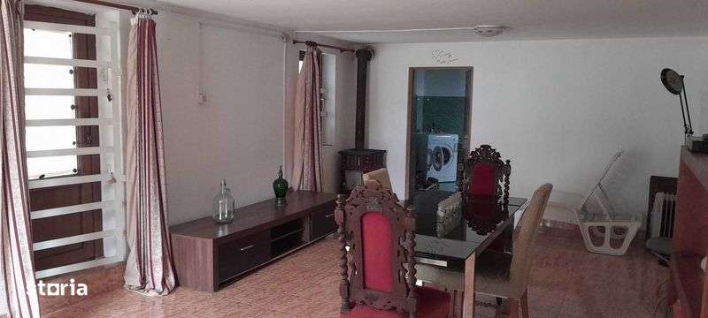 Casa de vanzare 300m2 + Cladire Industriala 160m2 (pe teren de 1700m2) - Imagine principală: 4/8