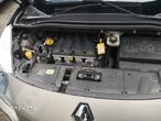 Renault Scenic 2.0 16V Privilege CVT - 15