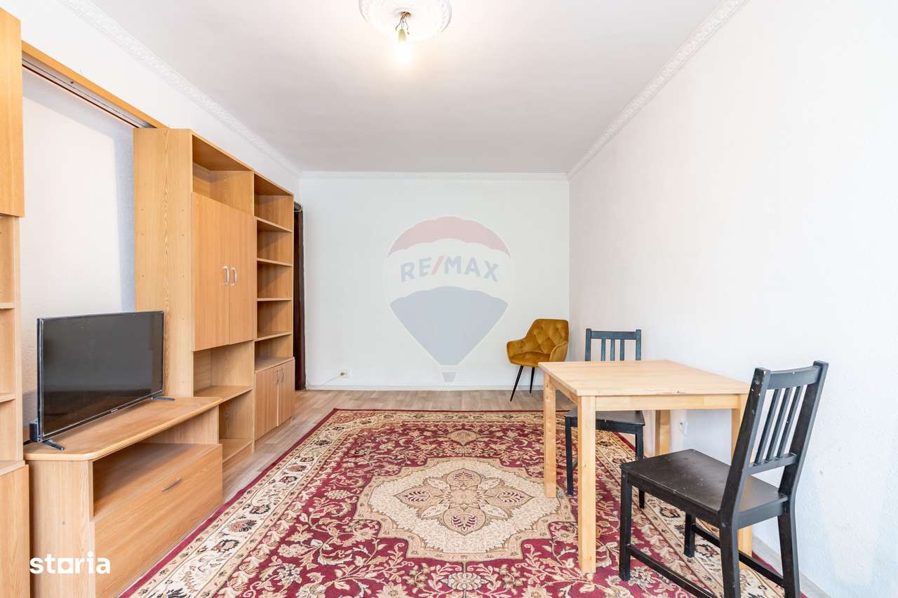 Apartament cu 3 camere de vânzare în zona Sebastian-9