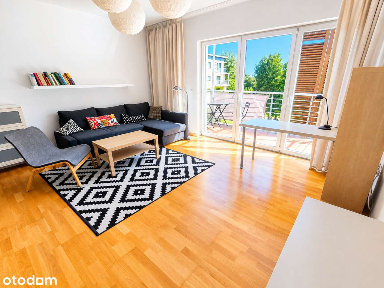 Kawalerka (40,8 m²) z dużym balkonem i garażem – Katowice, ul. Orkana