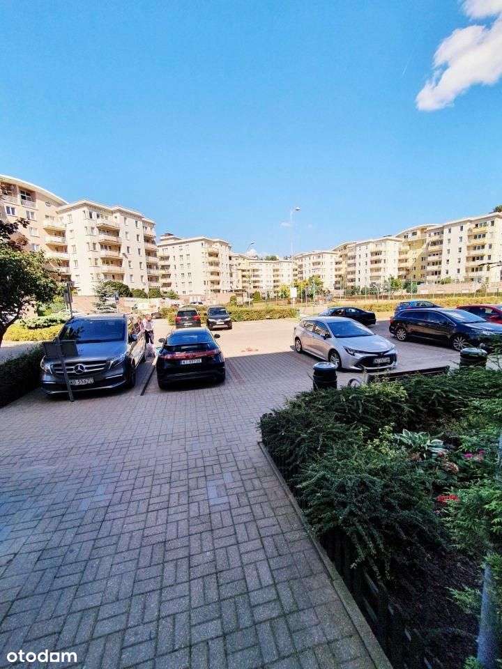 2oddzielne pok. 5min. pieszo doMetra. Blisko lasu-6