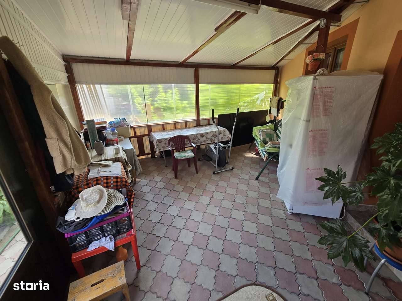 Casă Individuală cu 8 Camere și 4 Băi –  Ciarda Roșie - 375.000 Euro-16