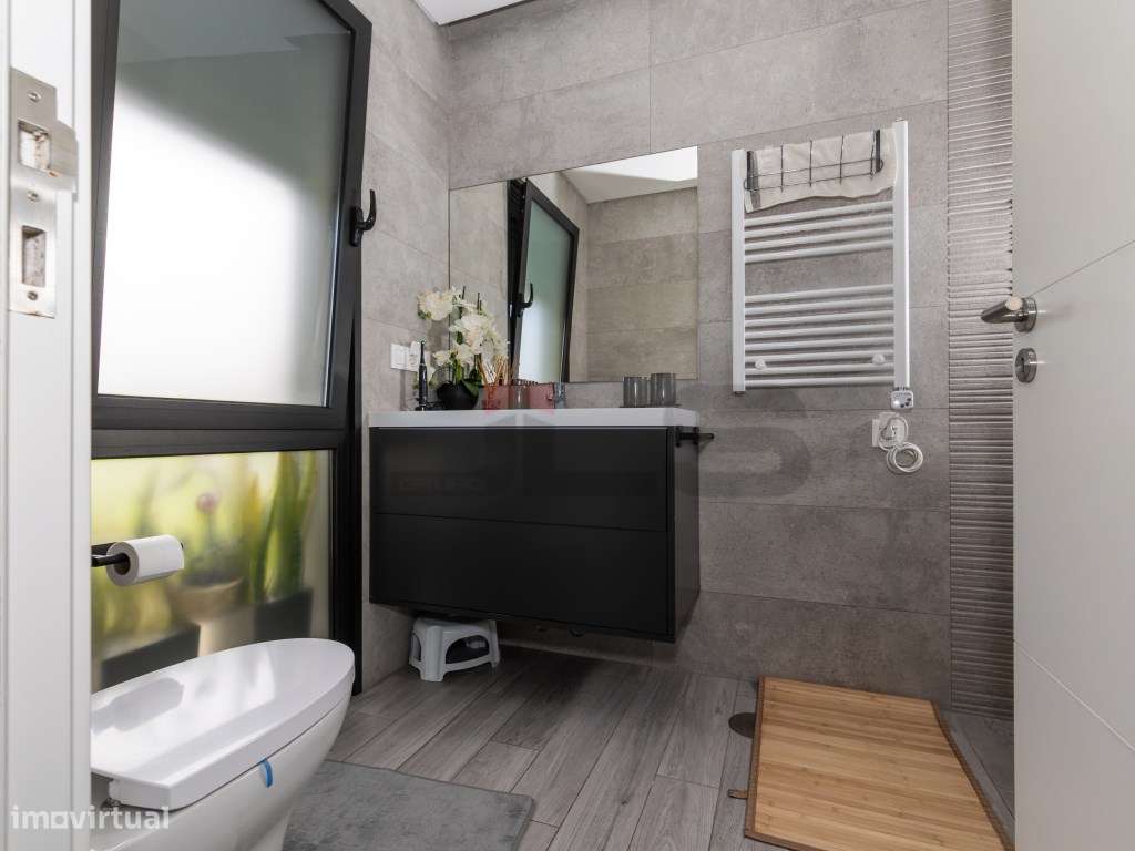 Refúgio Moderno com Vista e Design no Pico da Pedra, Ilha de São Mi...-46