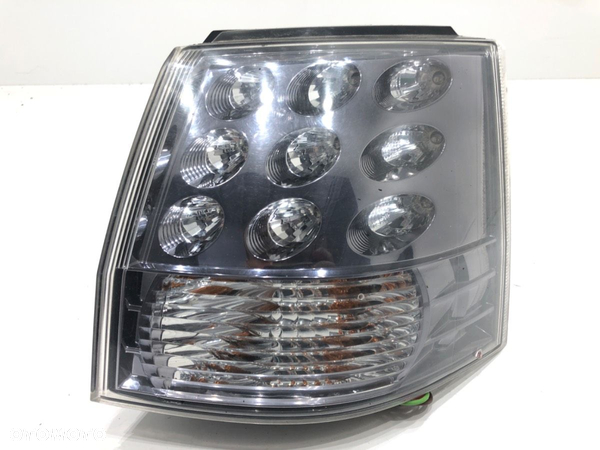 LAMPA PRAWY TYŁ MITSUBISHI OUTLANDER II (CW_W) 2006 - 2012 2.0 108 kW [147 KM] benzyna 2006 - 2012 - 1