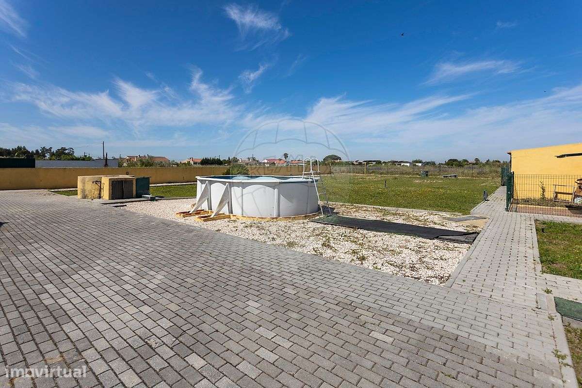 Moradia T4 para venda-26