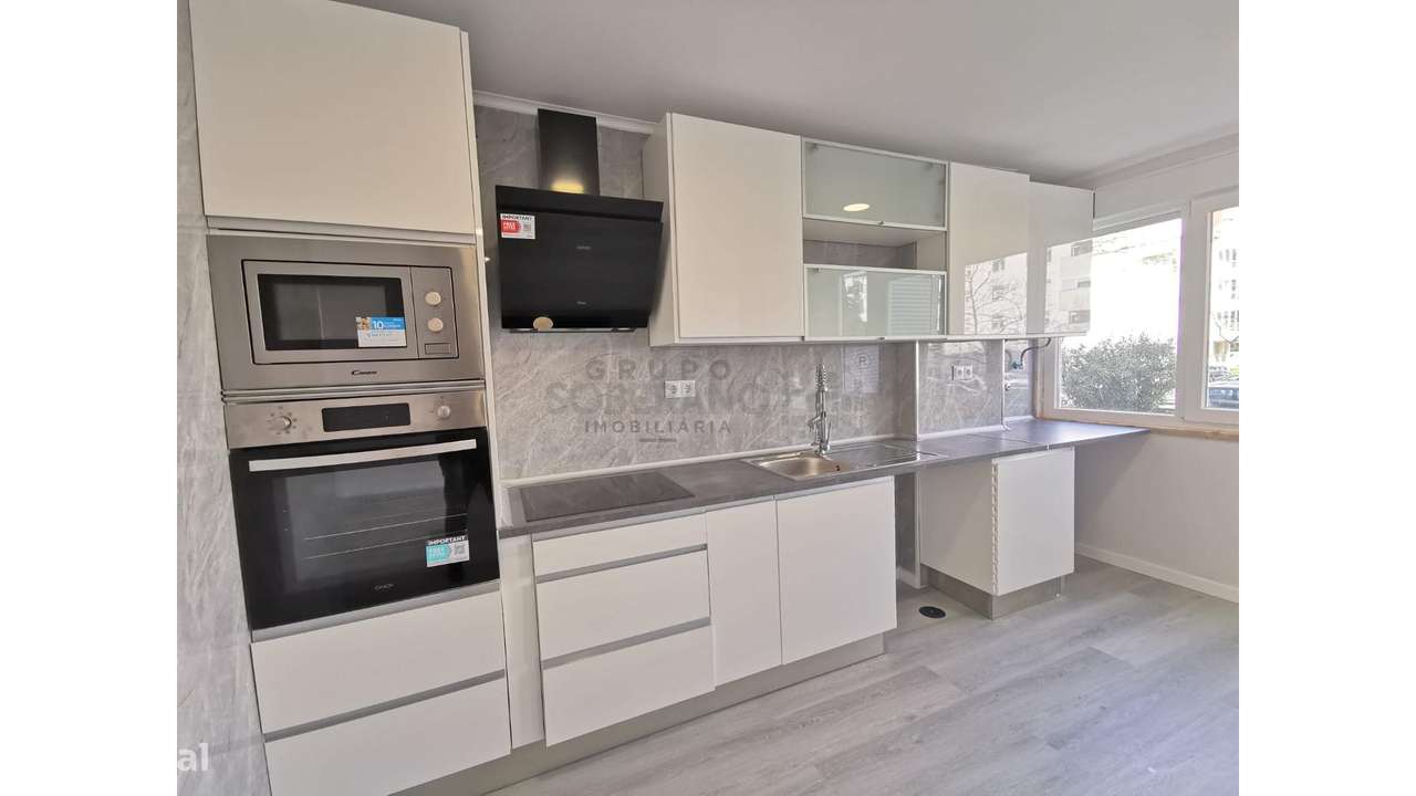 Apartamento T2 em Oeiras-0