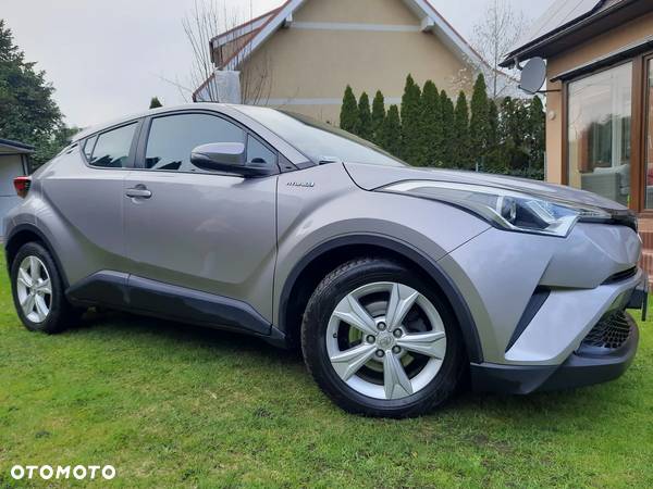 Toyota C-HR - 5